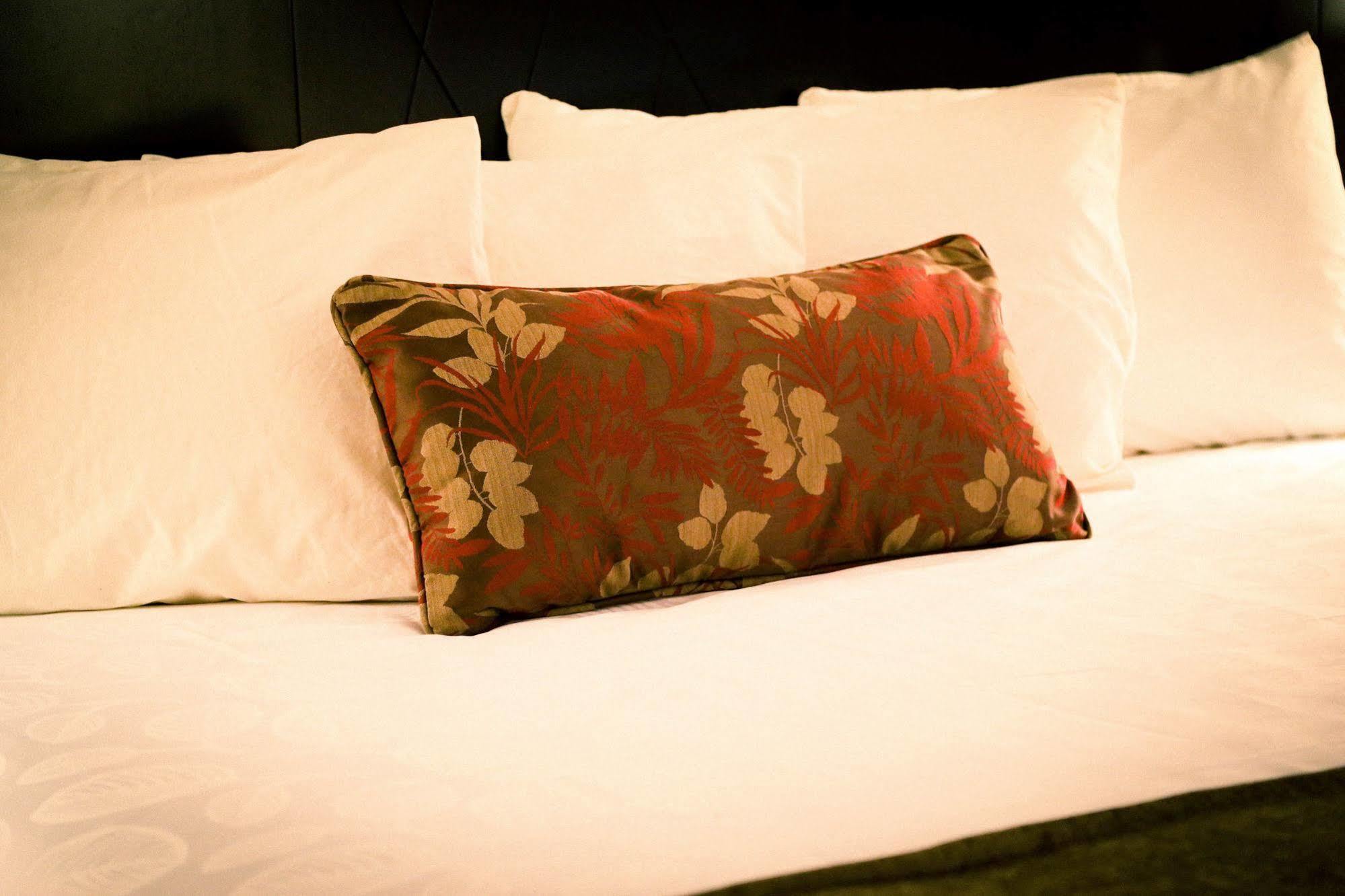 Americas Best Value Inn & Suites-Forest Grove/Hillsboro Buitenkant foto