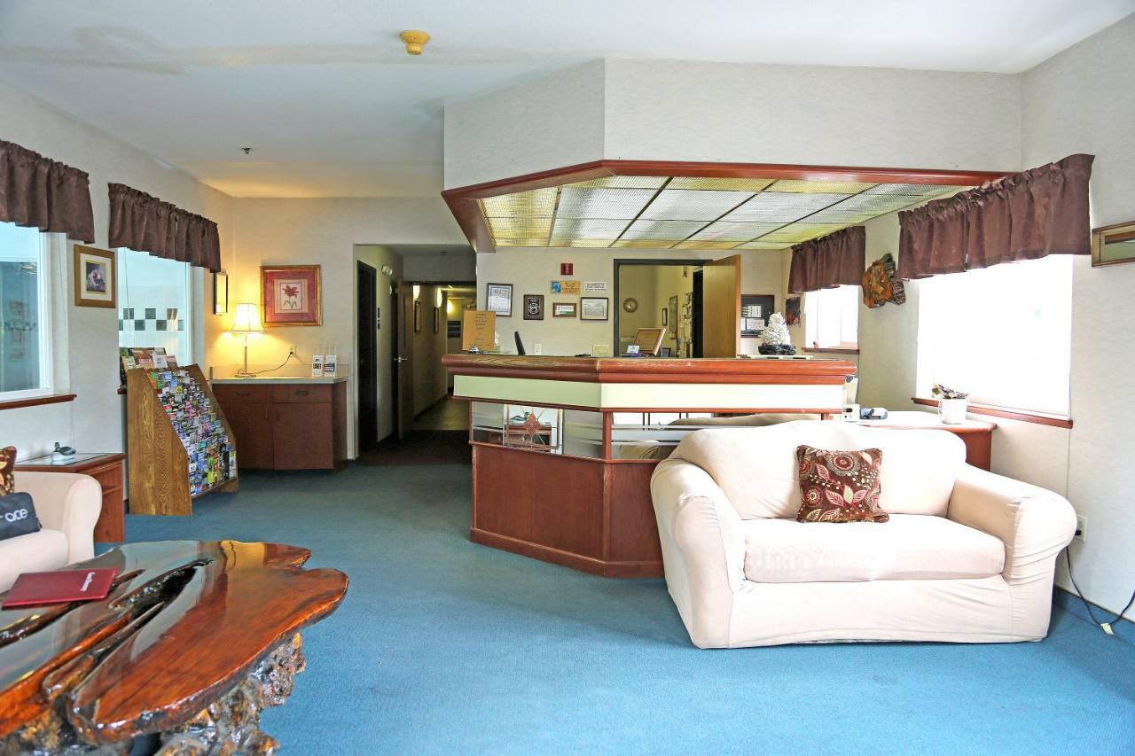 Americas Best Value Inn & Suites-Forest Grove/Hillsboro Buitenkant foto